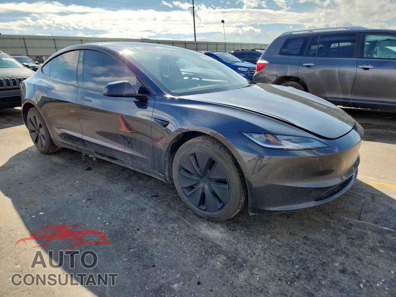 TESLA MODEL 3 2024 - 5YJ3E1EA1RF834816