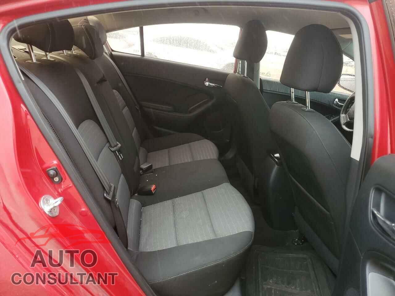 KIA FORTE 2016 - KNAFX4A89G5545366