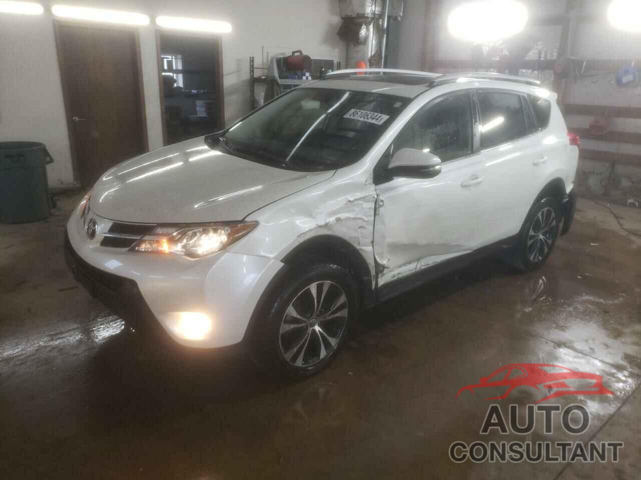 TOYOTA RAV4 2015 - JTMDFREVXFD110869