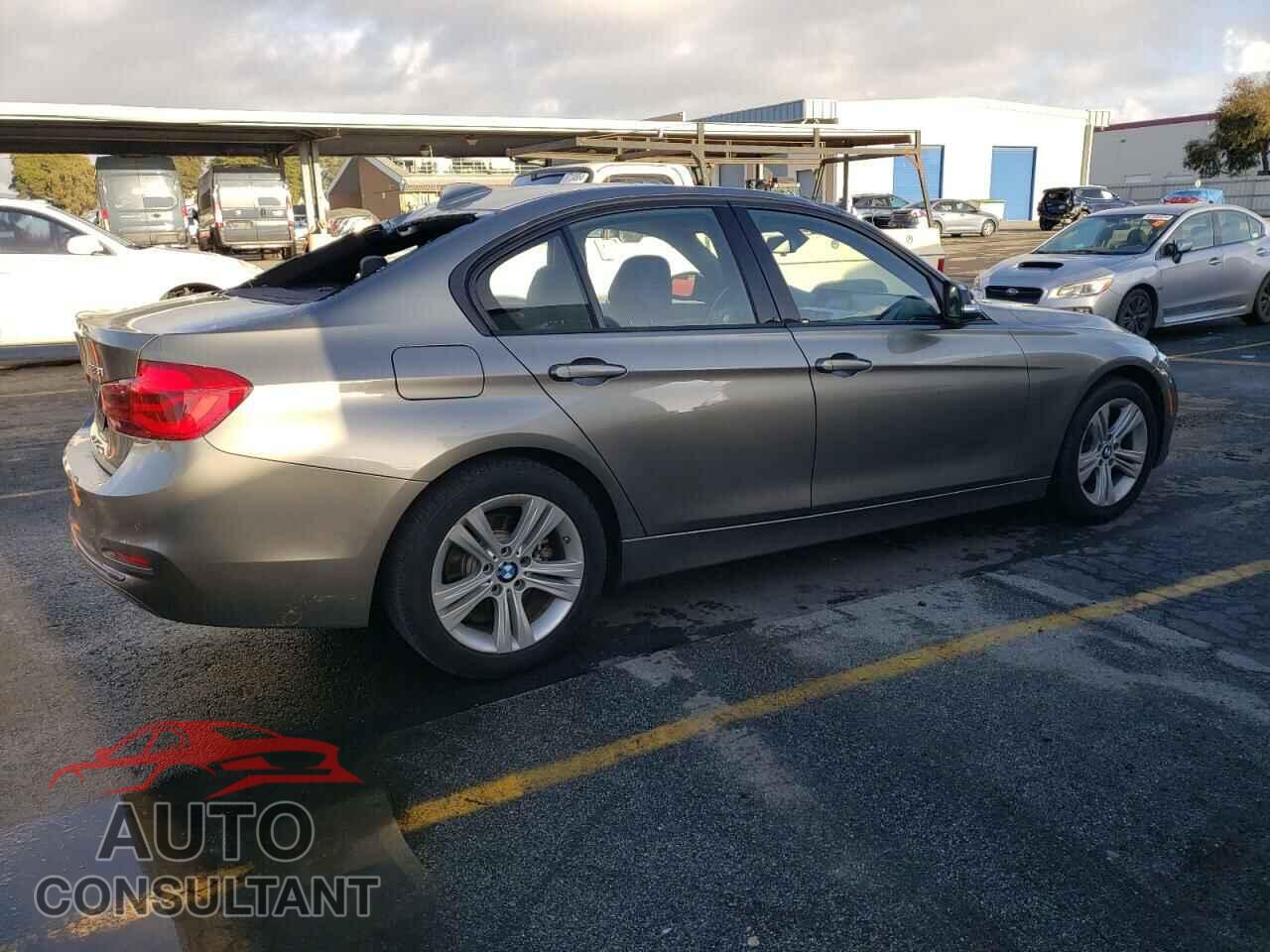 BMW 3 SERIES 2016 - WBA8E9G55GNT44671