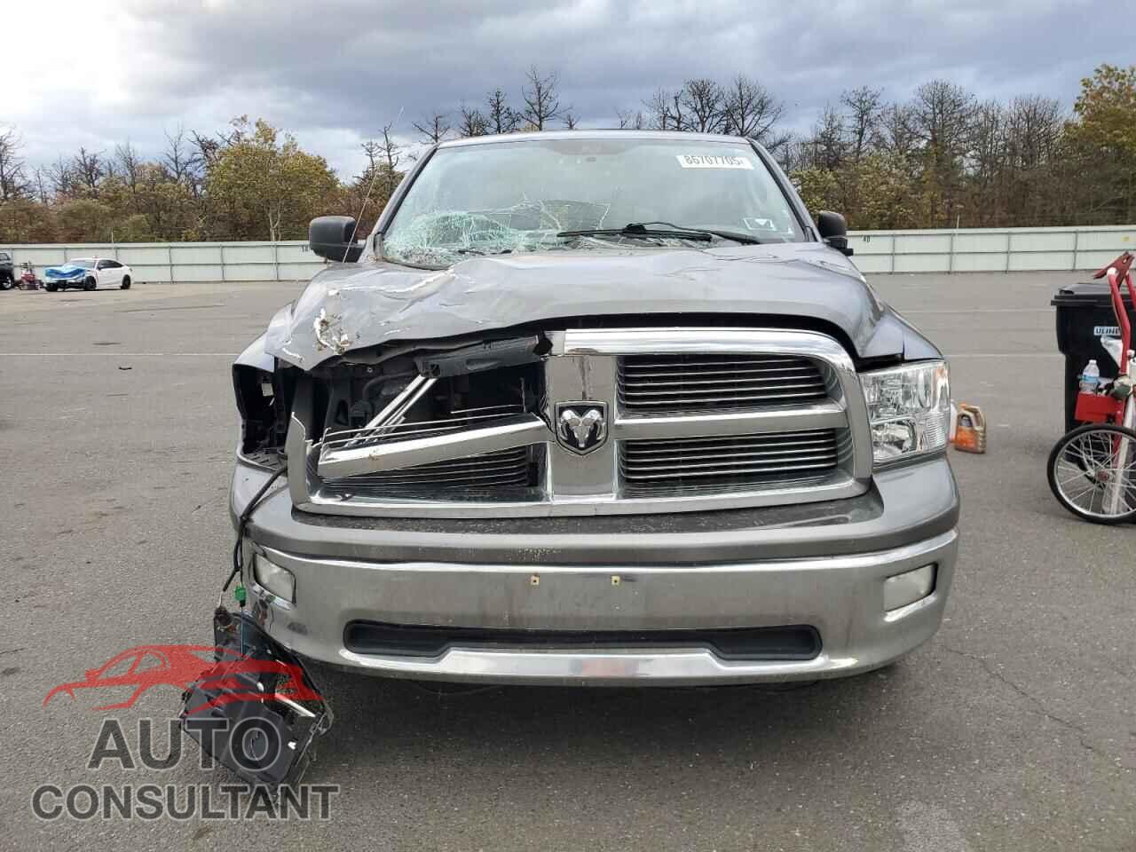 DODGE RAM 1500 2012 - 1C6RD7LT3CS188720
