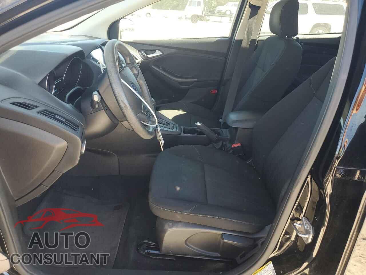 FORD FOCUS 2017 - 1FADP3M2XHL224905