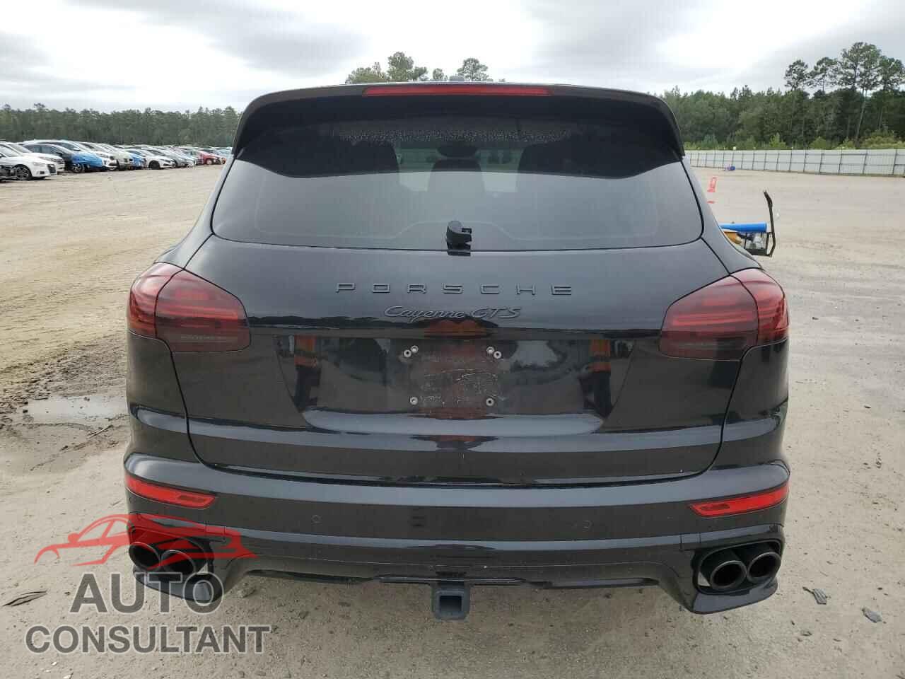 PORSCHE CAYENNE 2018 - WP1AD2A29JLA81003