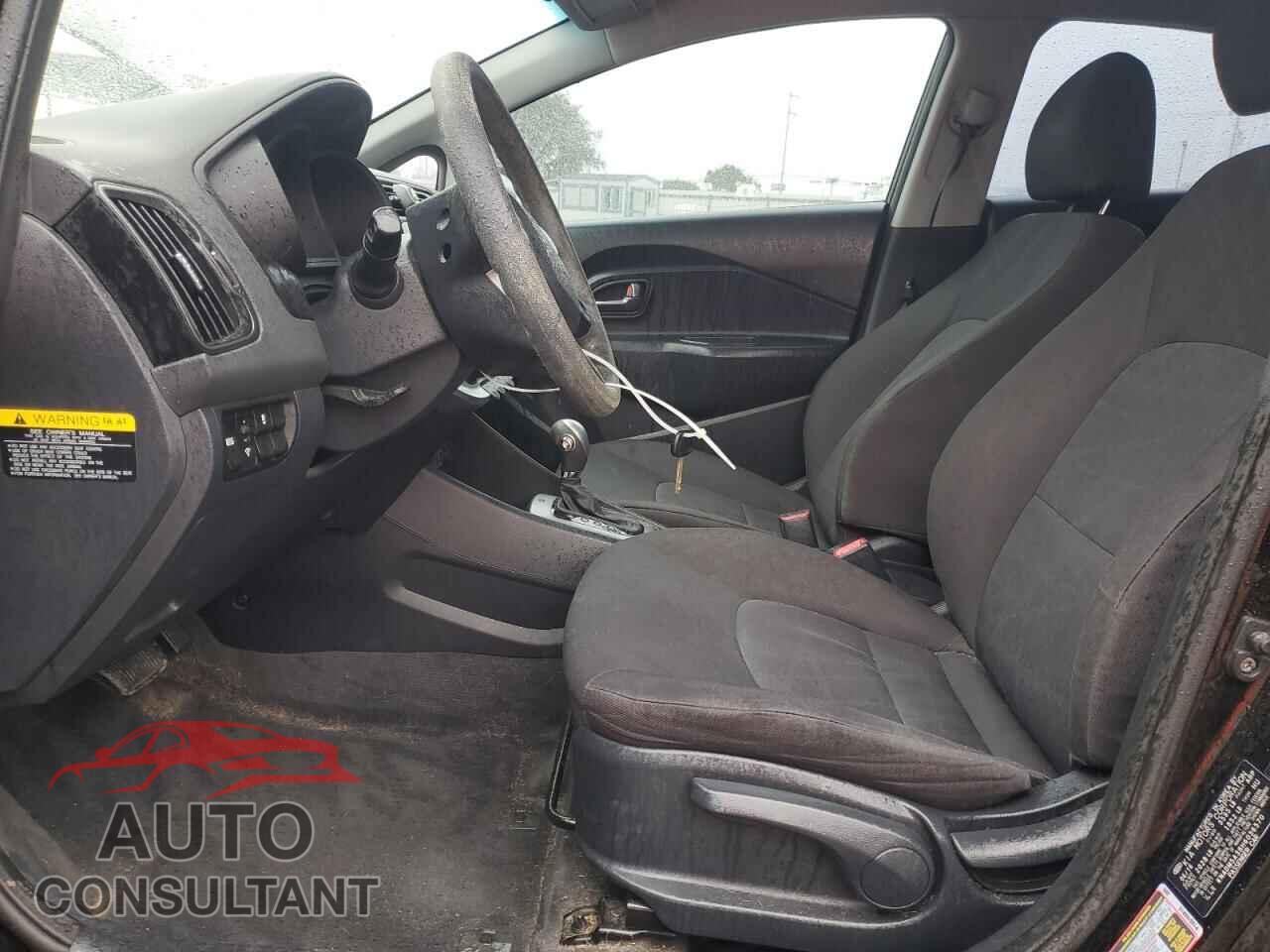 KIA RIO 2017 - KNADM5A38H6036570