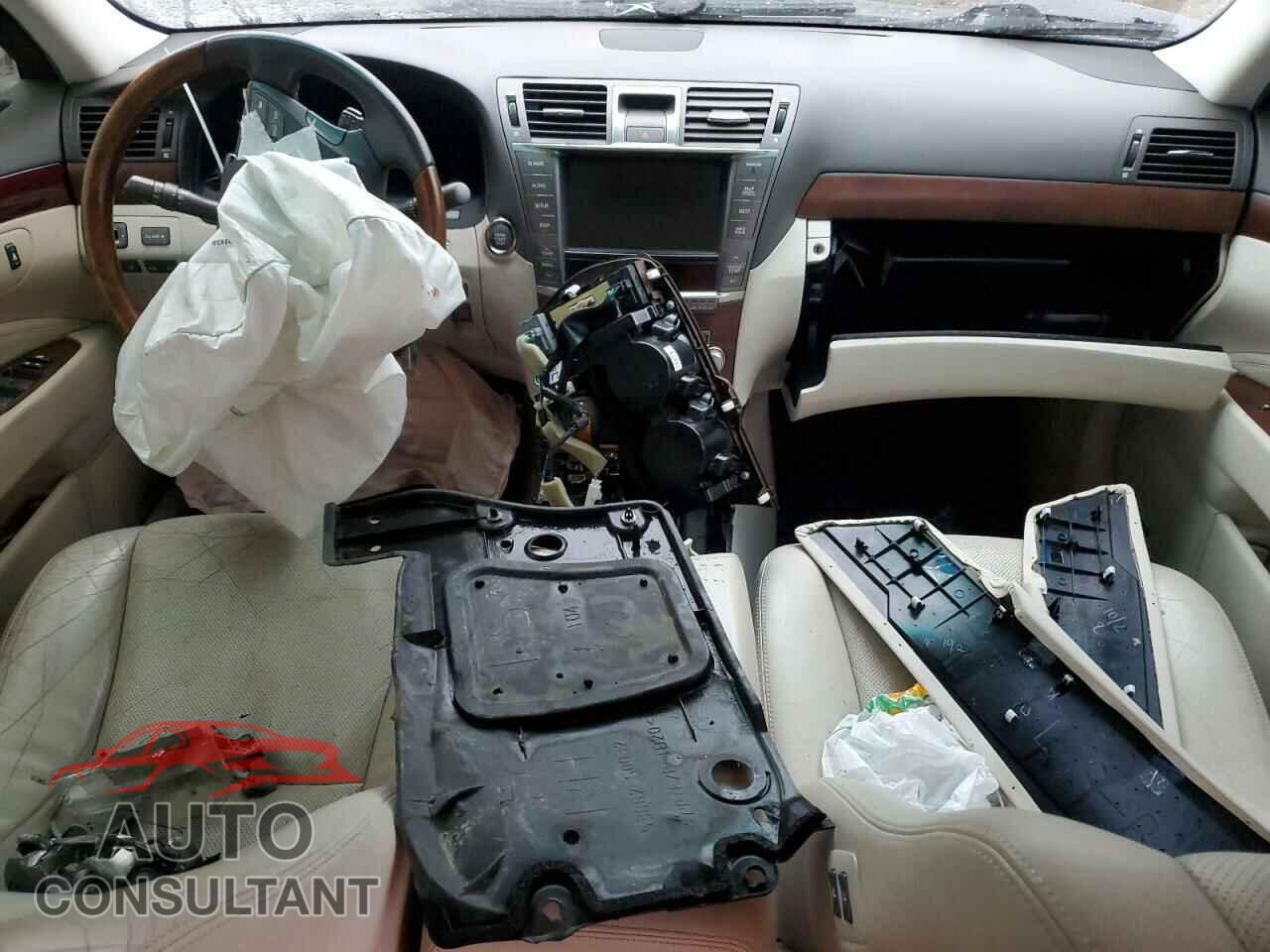 LEXUS LS460 2010 - JTHCL5EF1A5005063