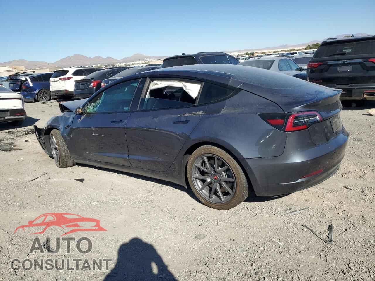 TESLA MODEL 3 2021 - 5YJ3E1EA9MF878247