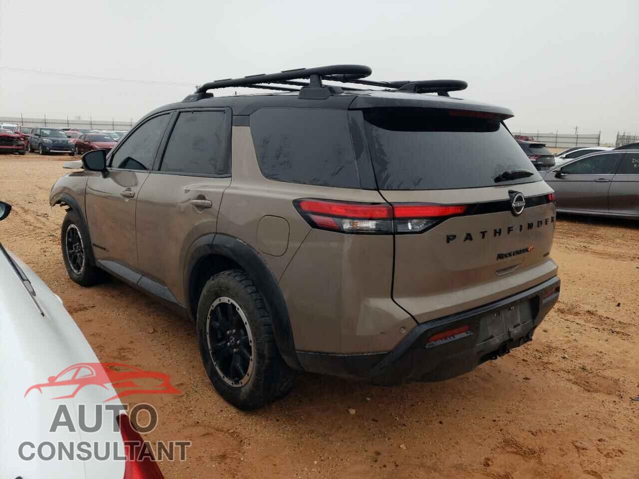 NISSAN PATHFINDER 2023 - 5N1DR3BD6PC202256