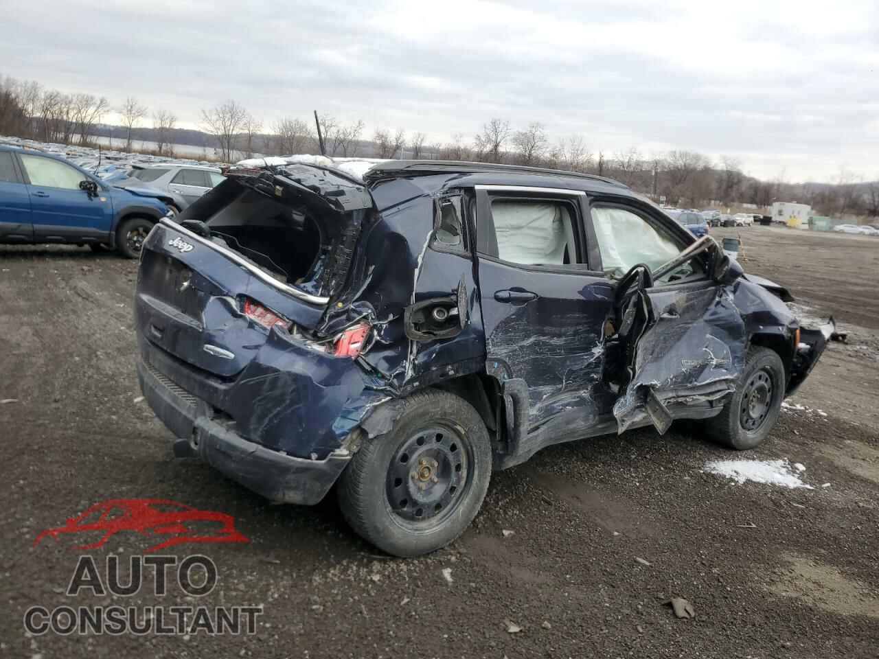 JEEP COMPASS 2018 - 3C4NJDBB4JT400723