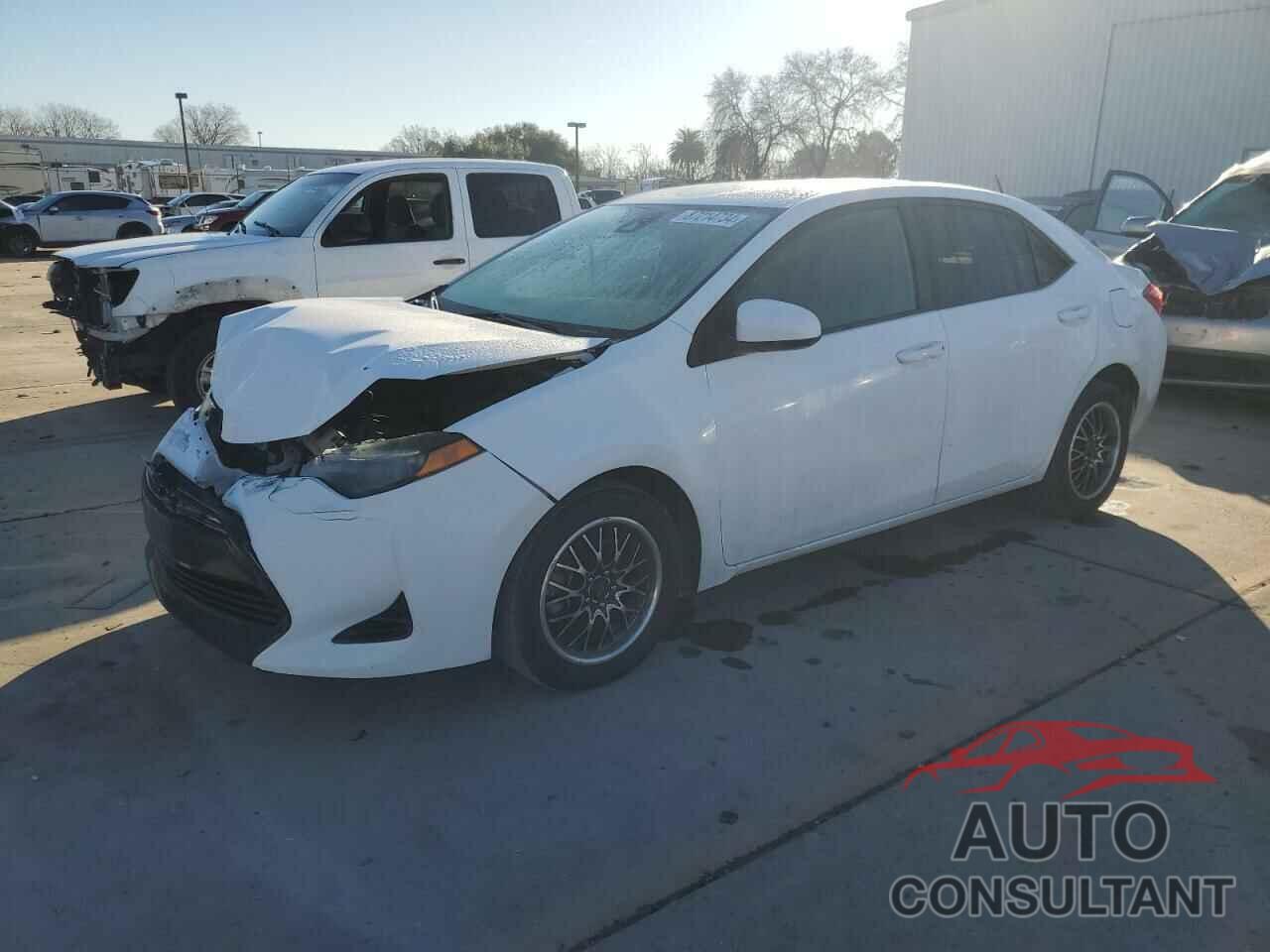 TOYOTA COROLLA 2018 - 2T1BURHE4JC012760