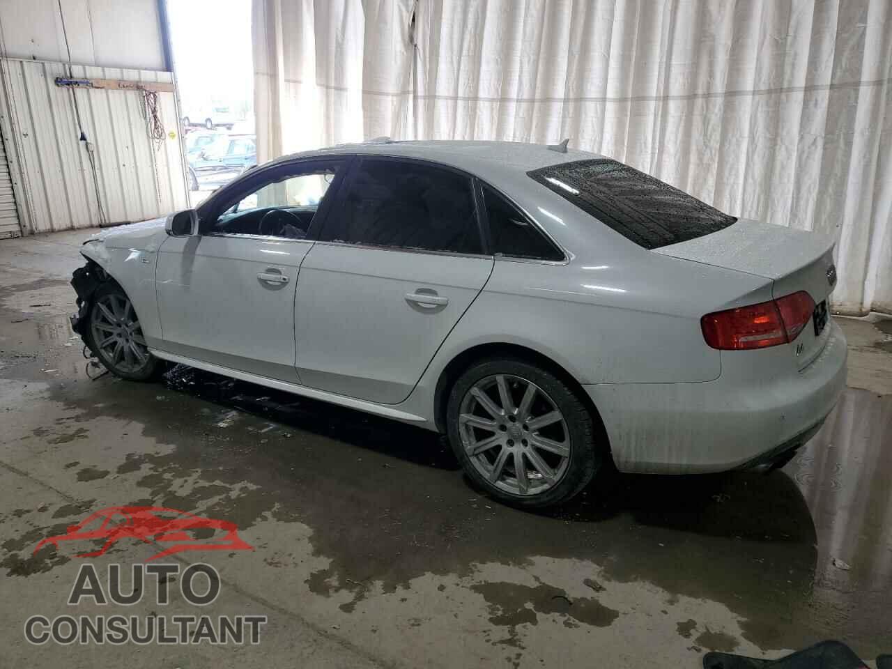 AUDI A4 2012 - WAUFFAFL0CN015957
