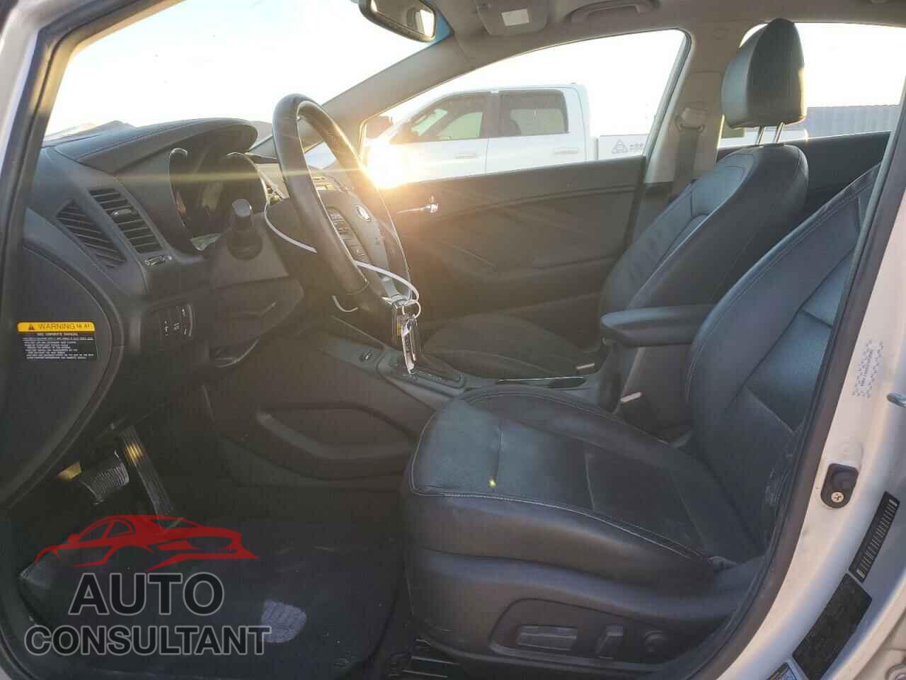 KIA FORTE 2014 - KNAFZ4A85E5058592