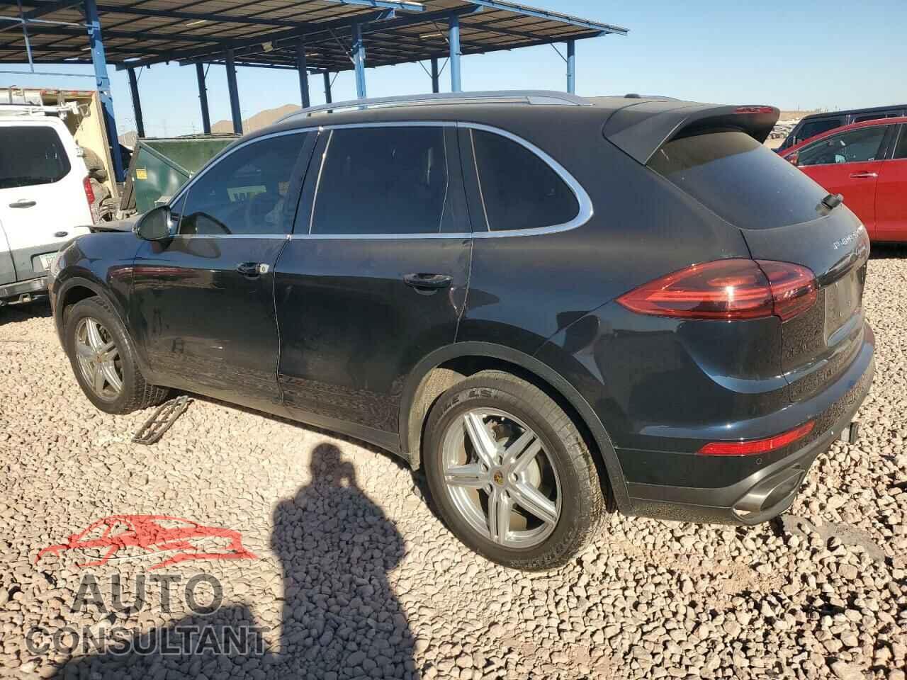 PORSCHE CAYENNE 2016 - WP1AA2A27GLA08049