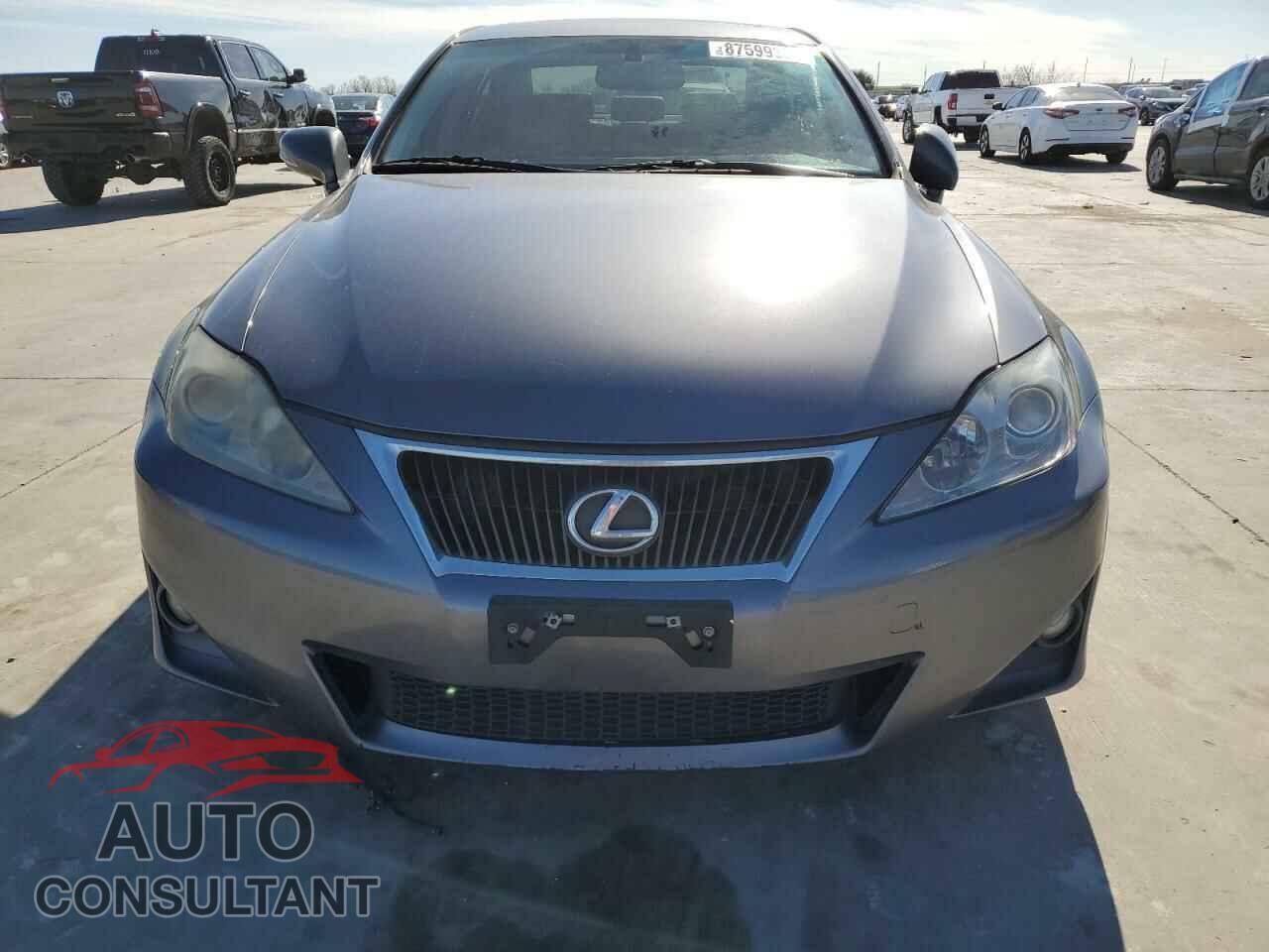 LEXUS IS 2012 - JTHBF5C28C5170291