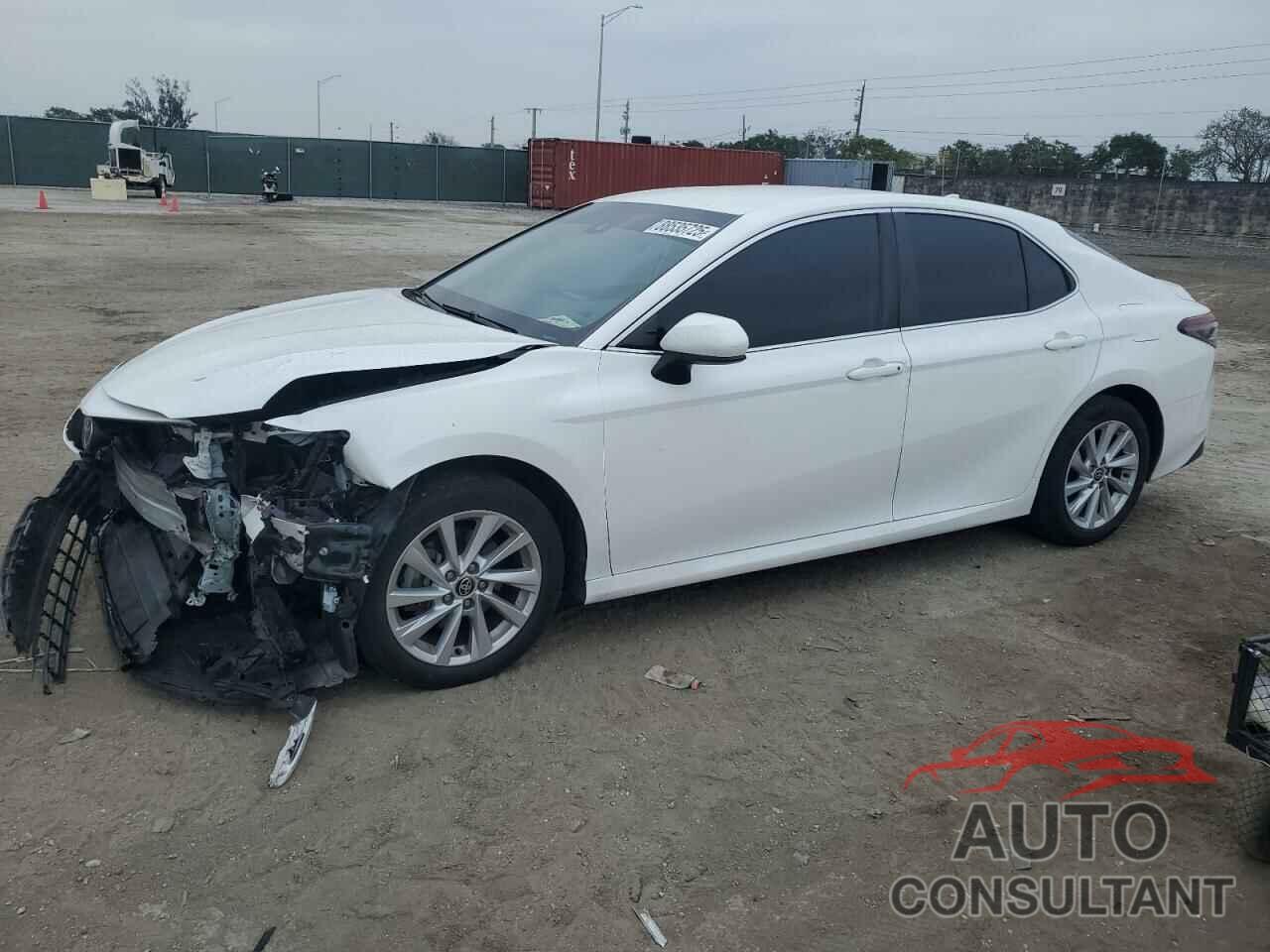 TOYOTA CAMRY 2021 - 4T1C11AK4MU446839