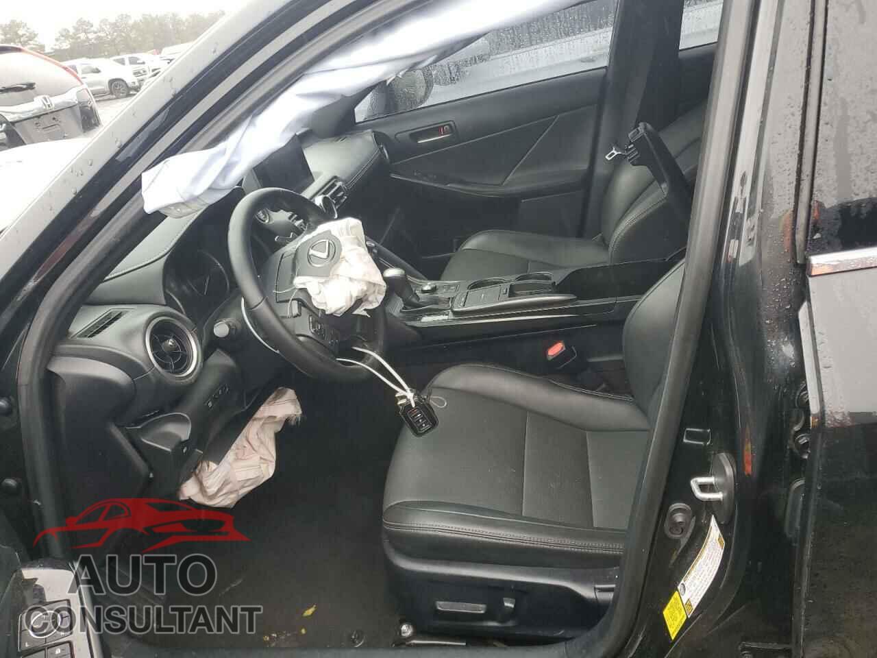 LEXUS IS 2021 - JTHAA1D21M5113899