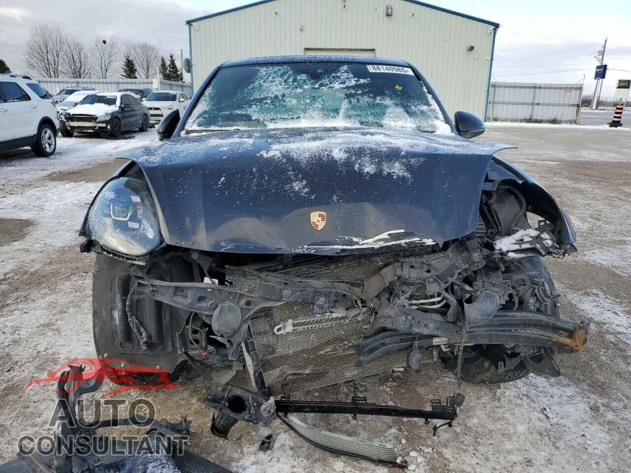 PORSCHE CAYENNE 2016 - WP1AA2A24GKA13425