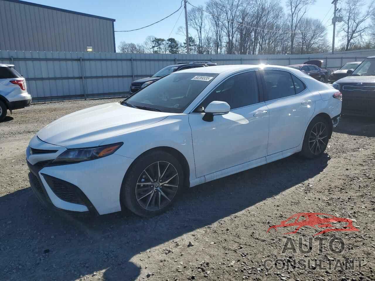 TOYOTA CAMRY 2024 - 4T1G11AK3RU882249