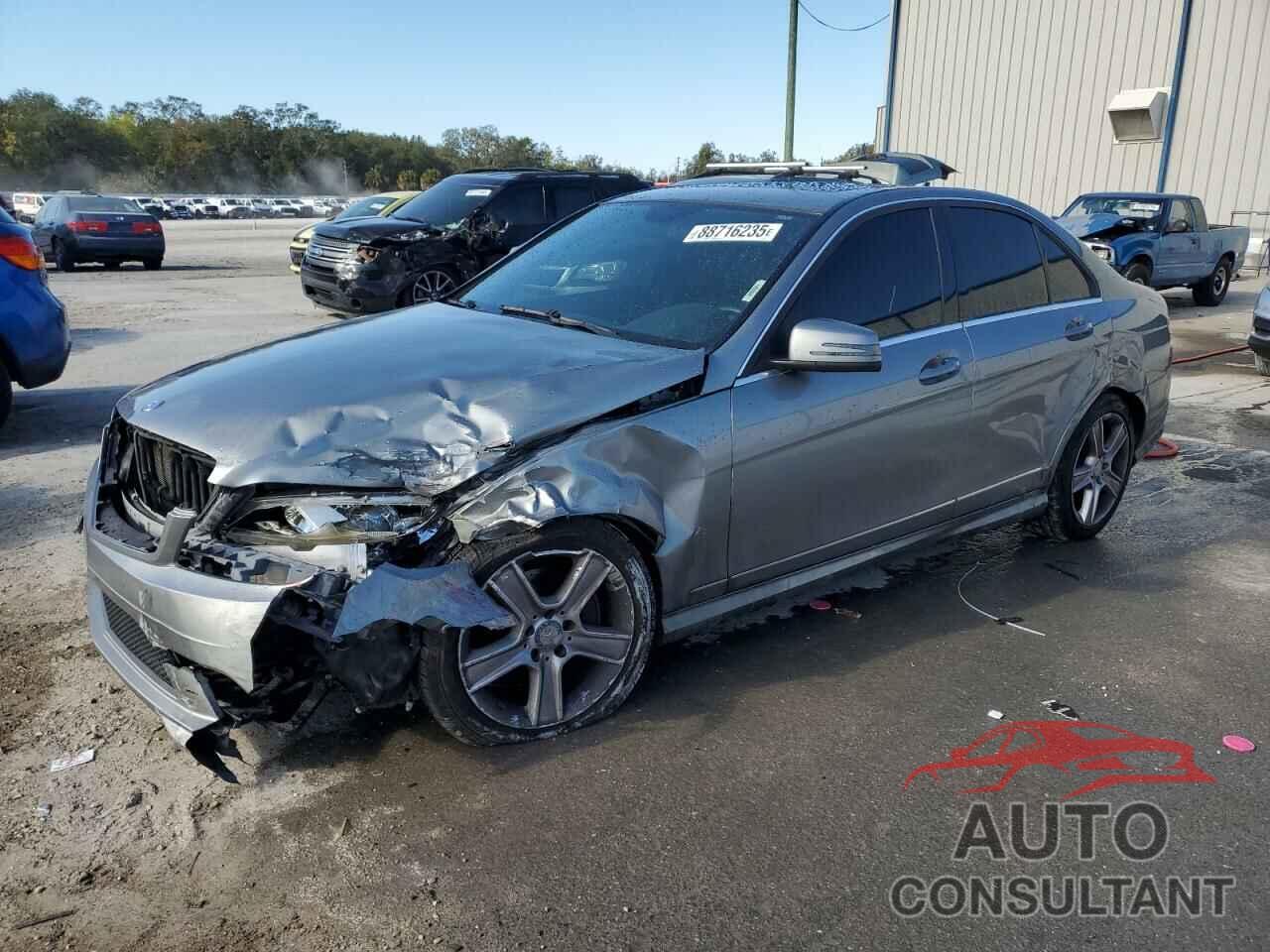 MERCEDES-BENZ C-CLASS 2011 - WDDGF8BB4BR183627