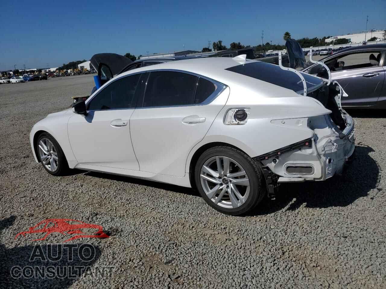 LEXUS IS 2021 - JTHCA1D26M5111574