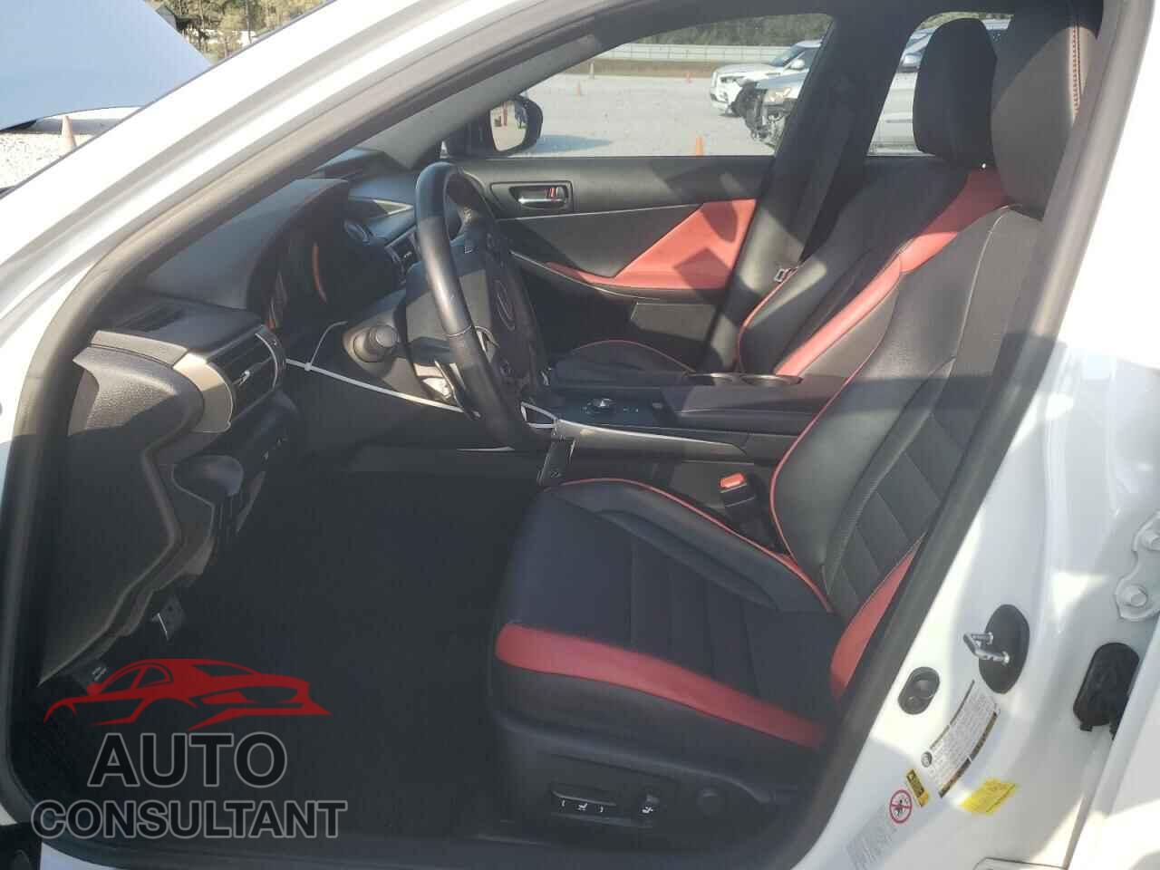 LEXUS IS 2015 - JTHBF1D23F5067727