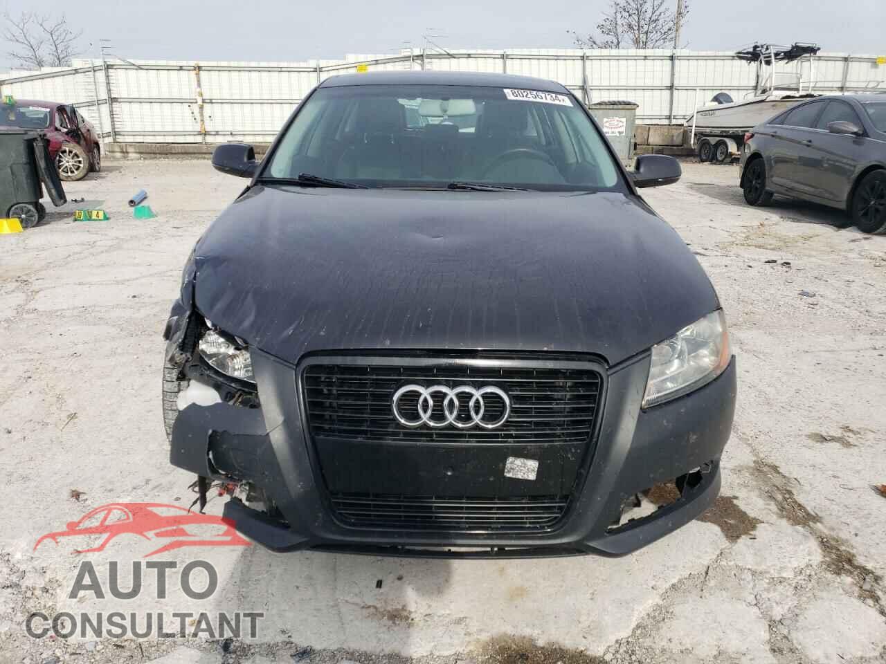 AUDI A3 2012 - WAUBEAFM8CA166143