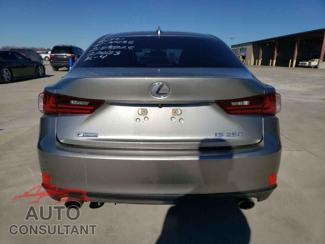 LEXUS IS 2015 - JTHBF1D20F5065448