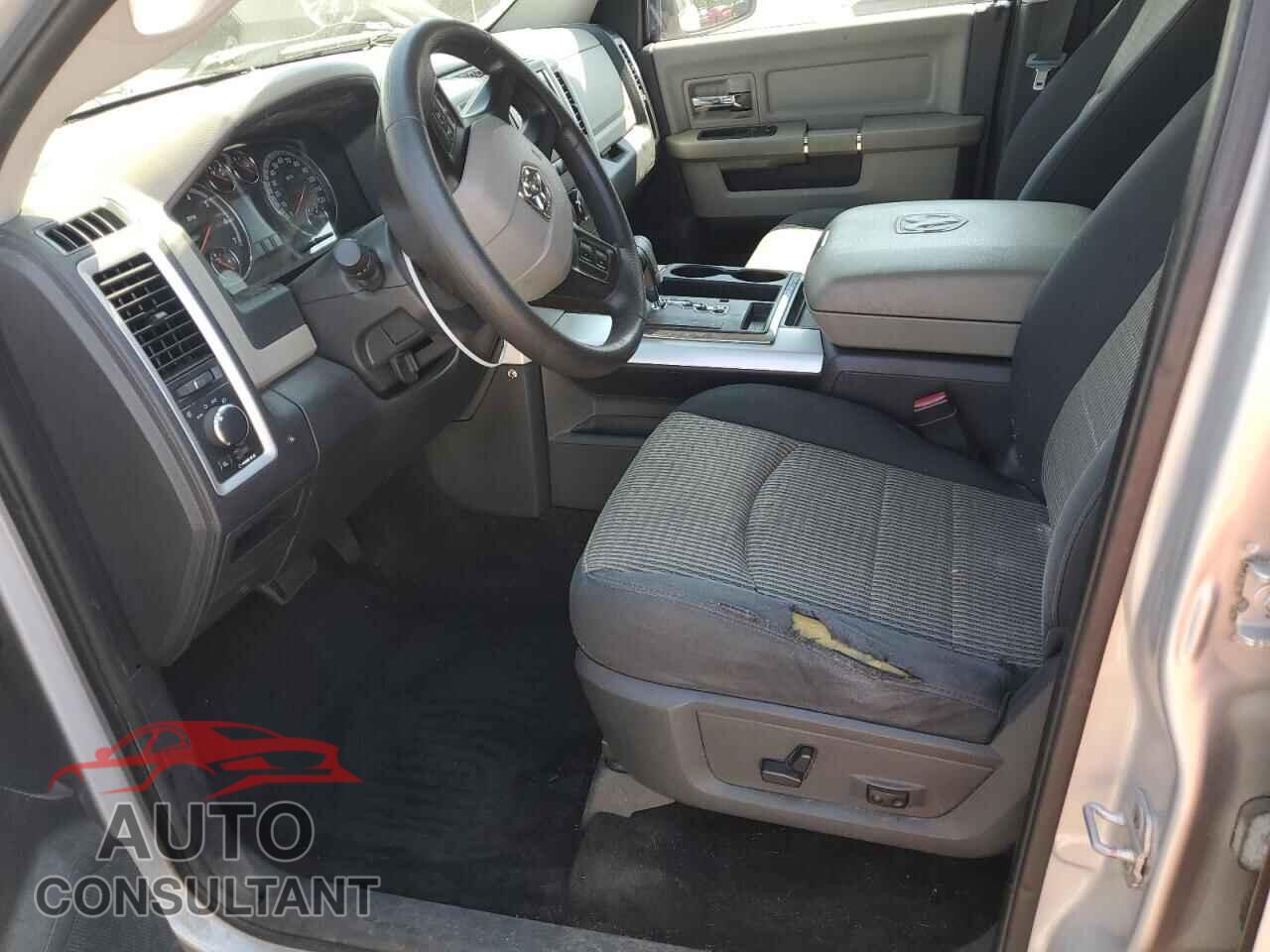 DODGE RAM 1500 2012 - 1C6RD7LP4CS122440