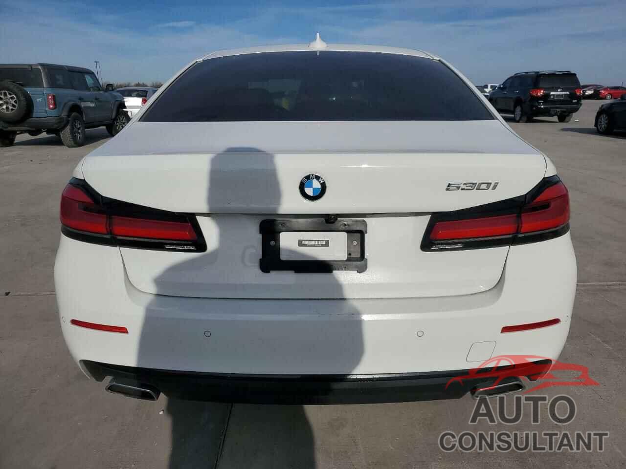 BMW 5 SERIES 2022 - WBA53BH01NWX44060