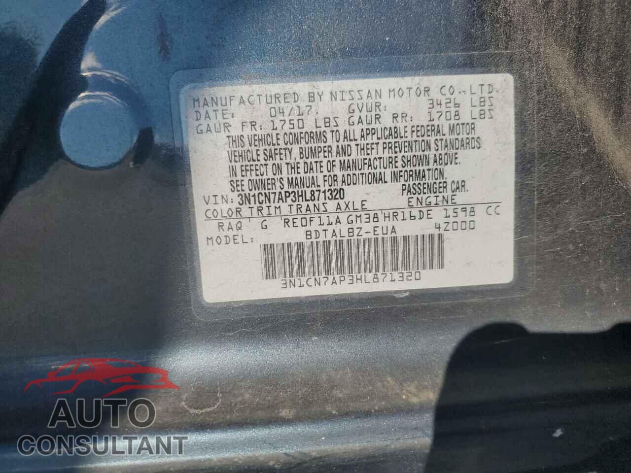 NISSAN VERSA 2017 - 3N1CN7AP3HL871320