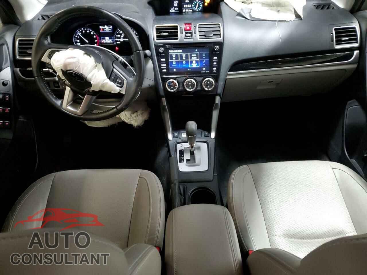 SUBARU FORESTER 2017 - JF2SJAJC1HH590891