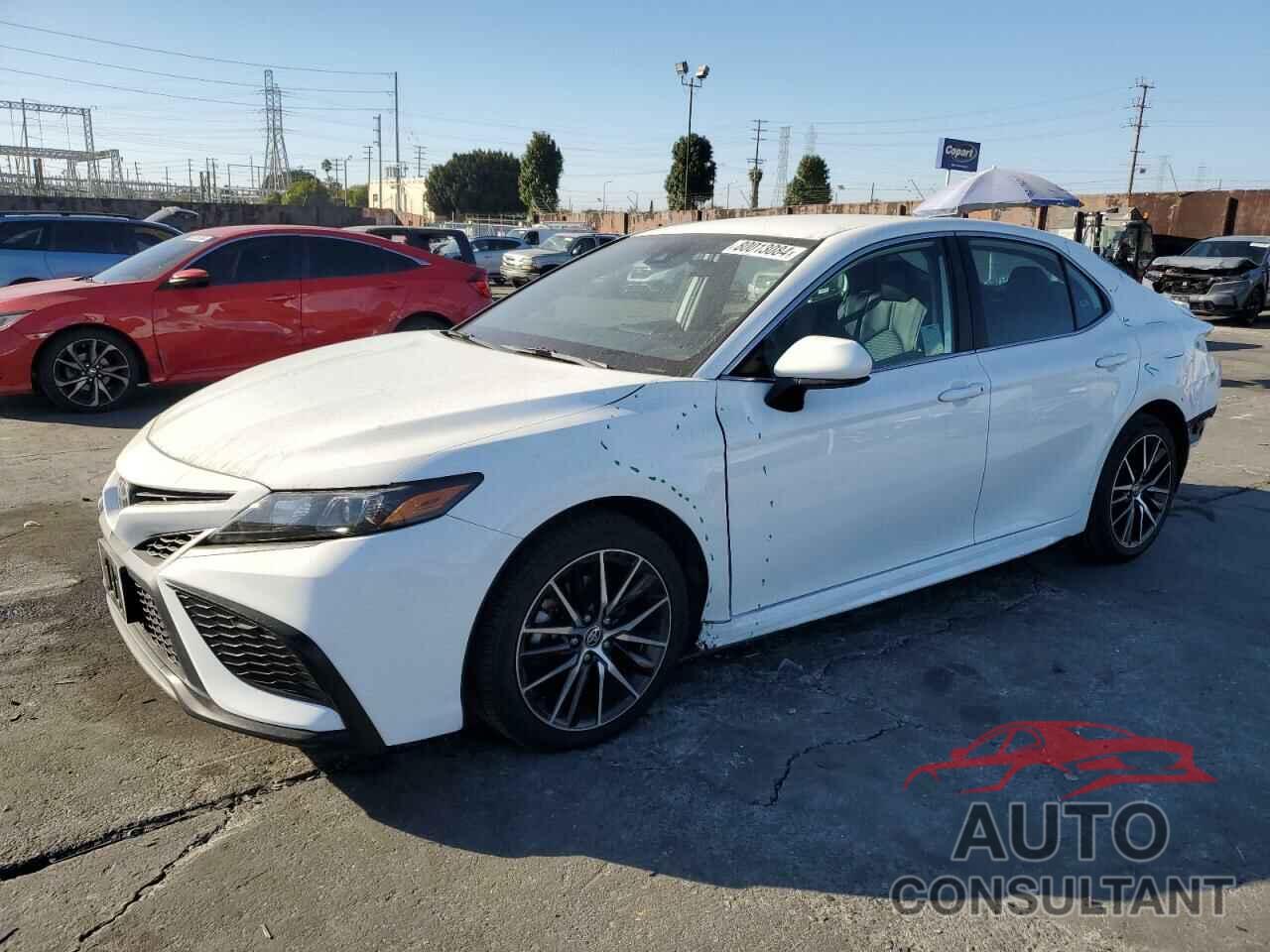 TOYOTA CAMRY 2021 - 4T1G11AKXMU444854