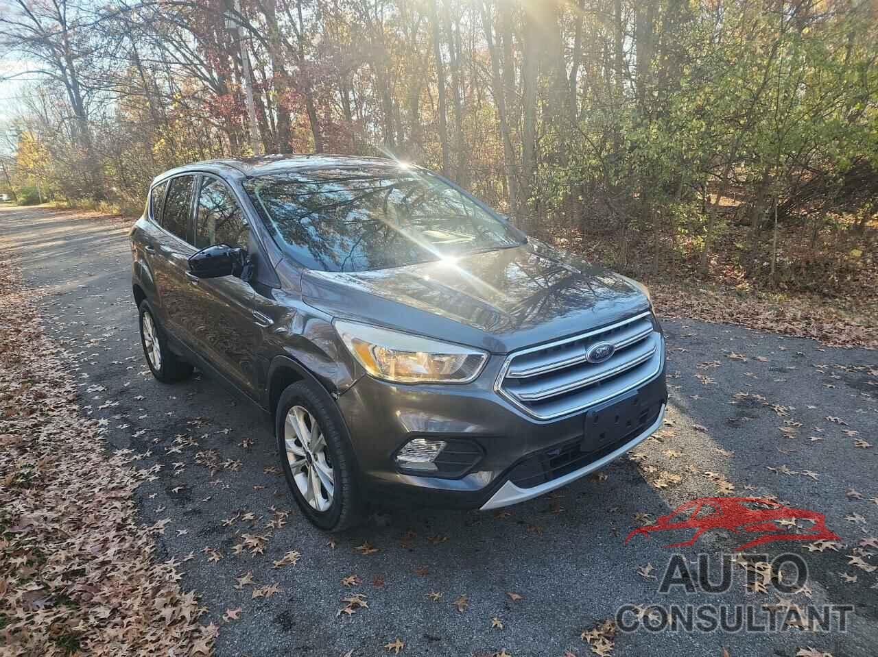 FORD ESCAPE 2017 - 1FMCU9GD4HUB25615