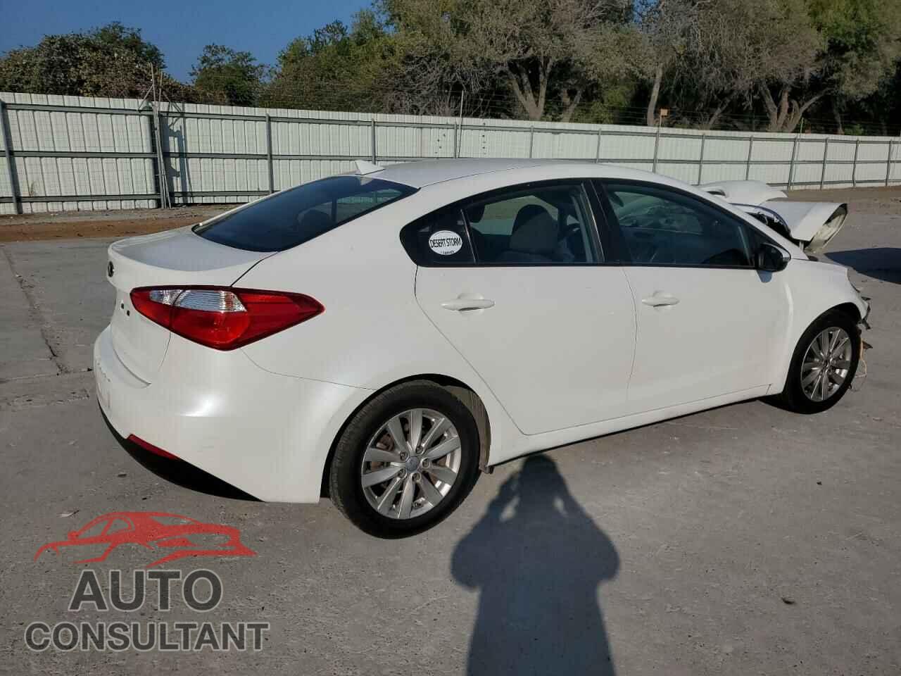 KIA FORTE 2016 - KNAFX4A60G5562961