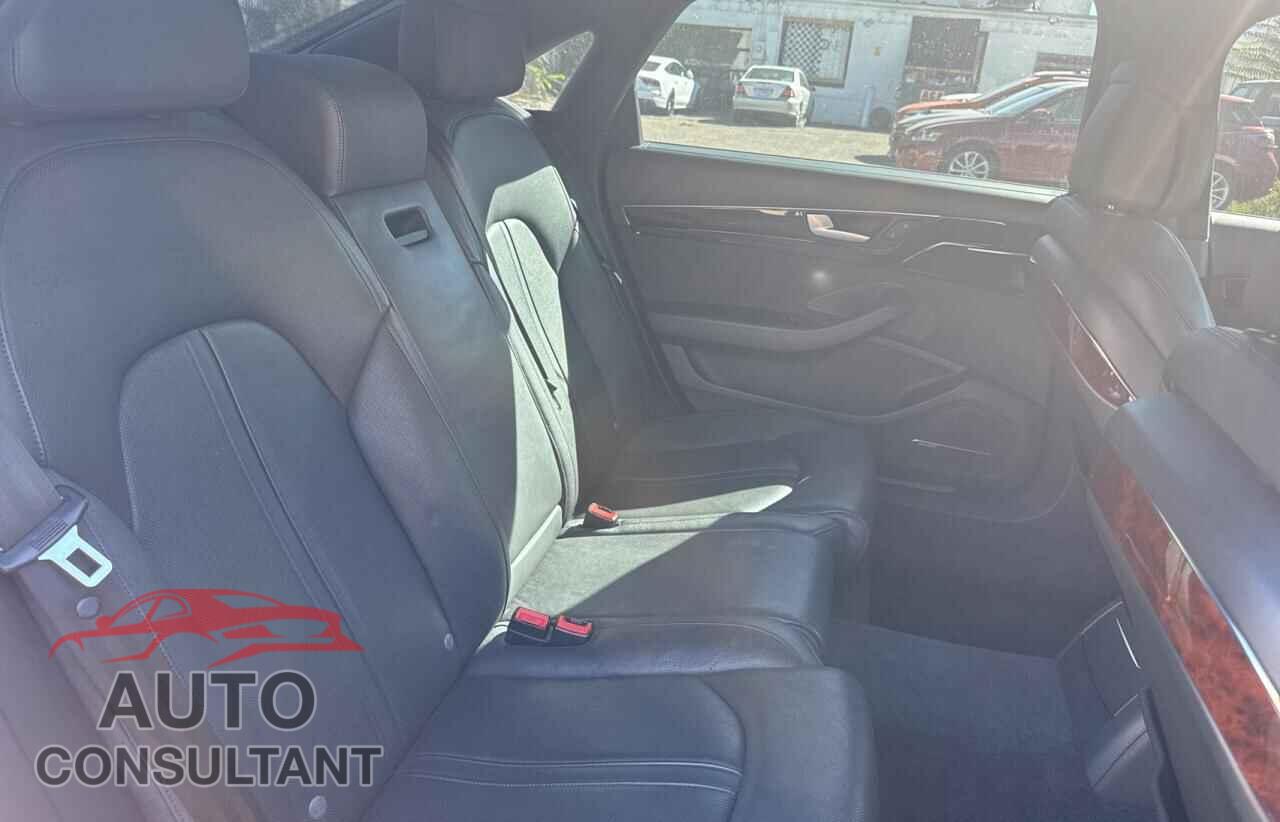 AUDI A8 2014 - WAURMAFD6EN001611