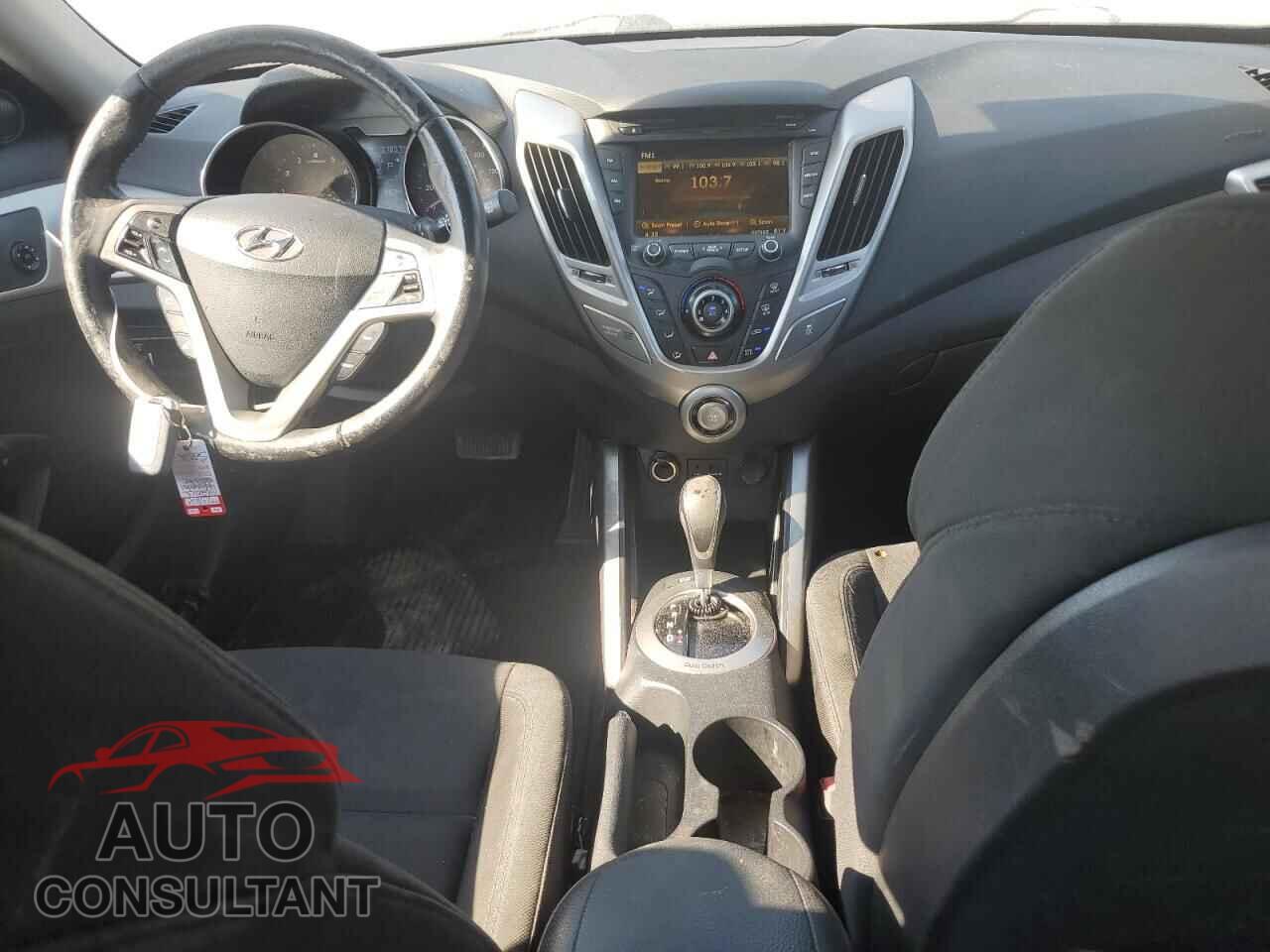 HYUNDAI VELOSTER 2013 - KMHTC6AD3DU128798