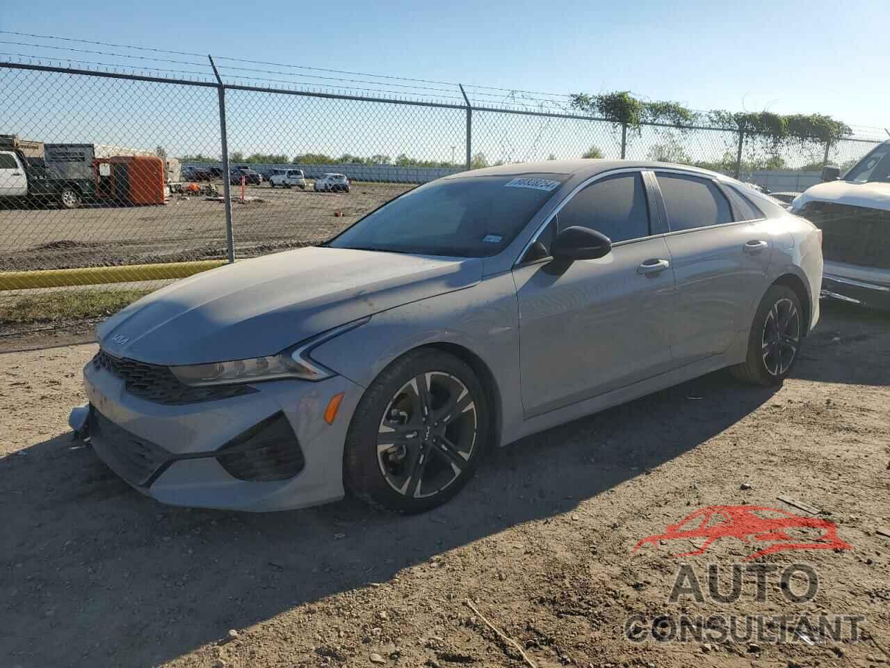KIA K5 2022 - 5XXG64J24NG165592
