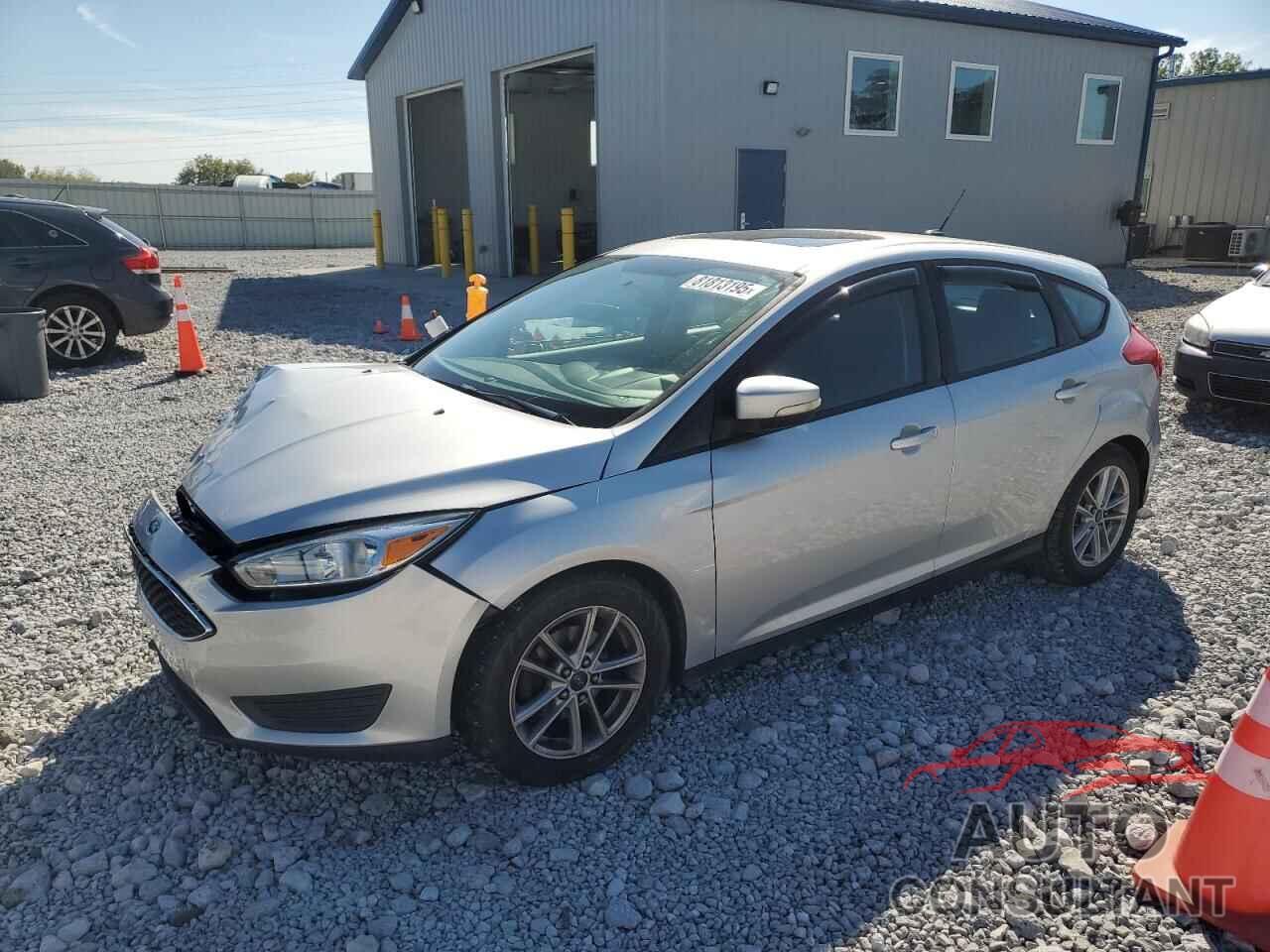 FORD FOCUS 2015 - 1FADP3K27FL342488