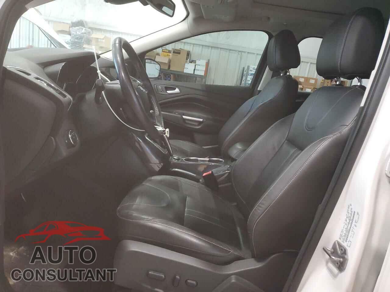 FORD ESCAPE 2013 - 1FMCU9J93DUB92026