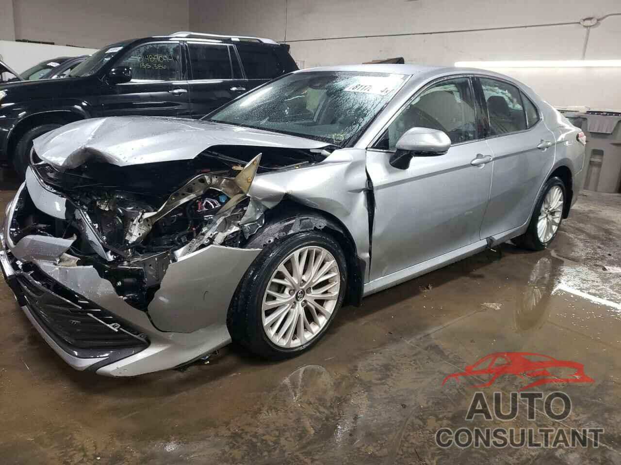 TOYOTA CAMRY 2019 - 4T1B11HK3KU826043
