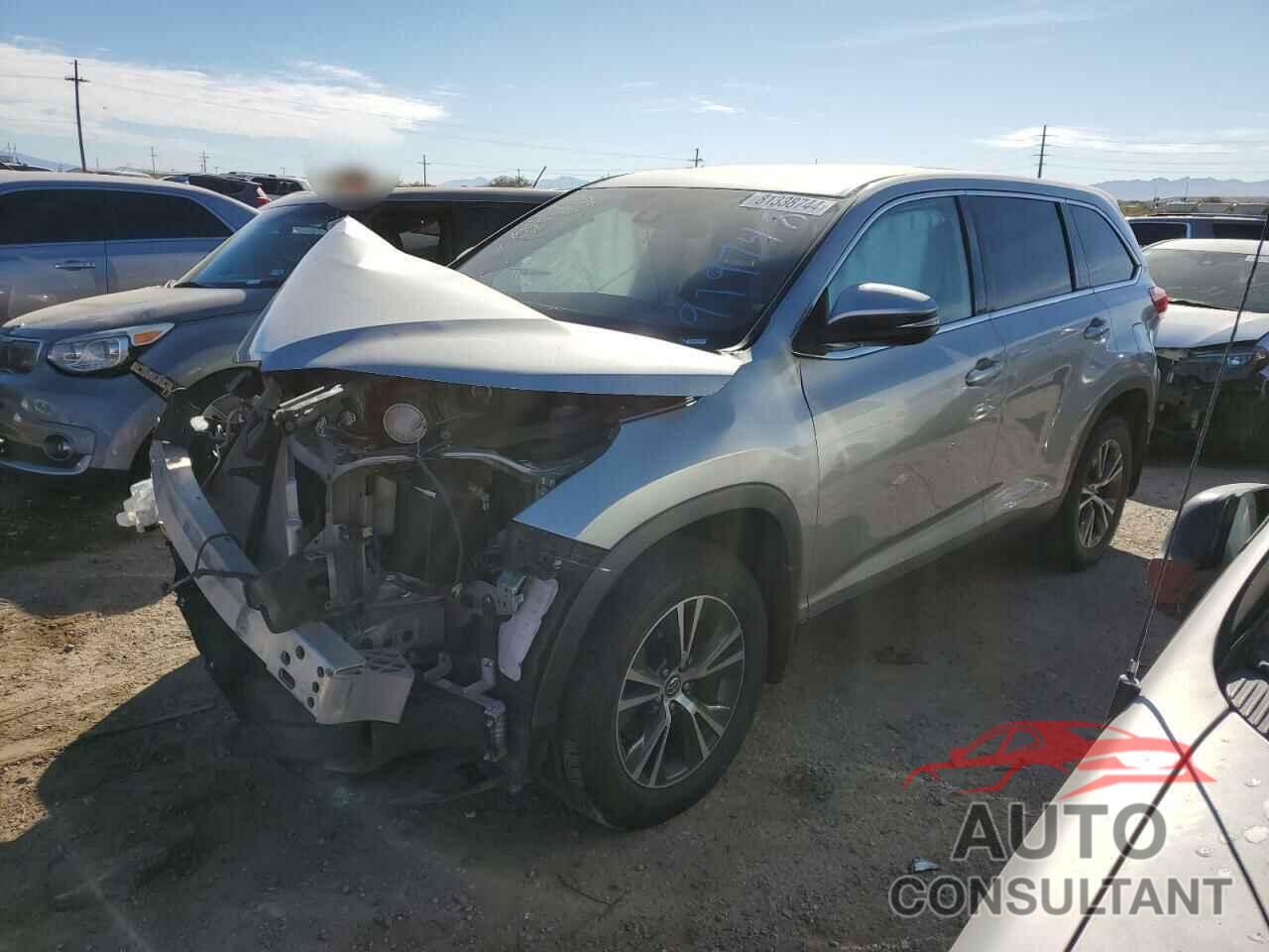 TOYOTA HIGHLANDER 2019 - 5TDBZRFH6KS979748