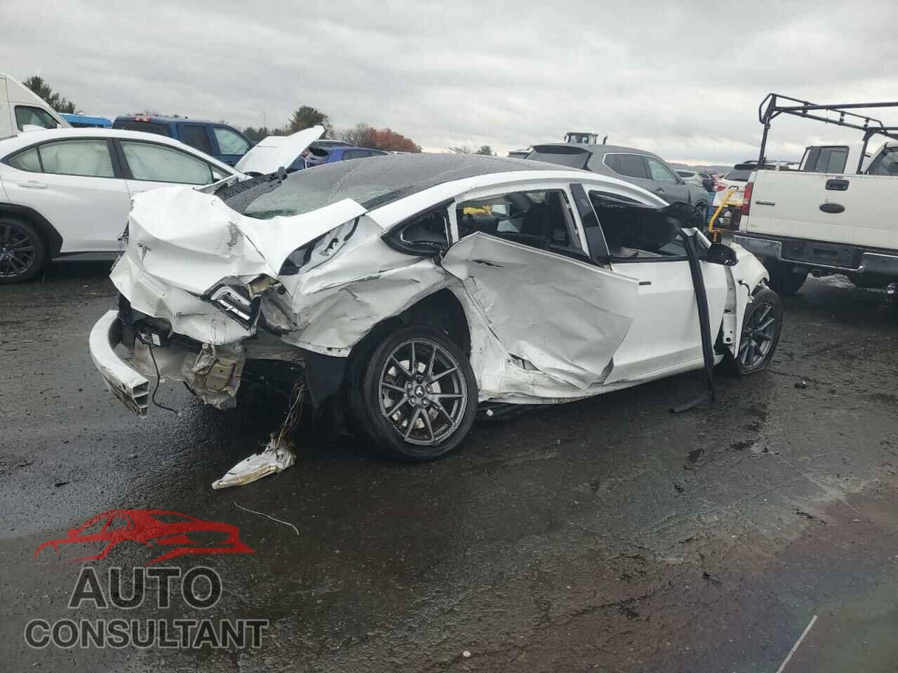 TESLA MODEL 3 2023 - 5YJ3E1EA0PF513119