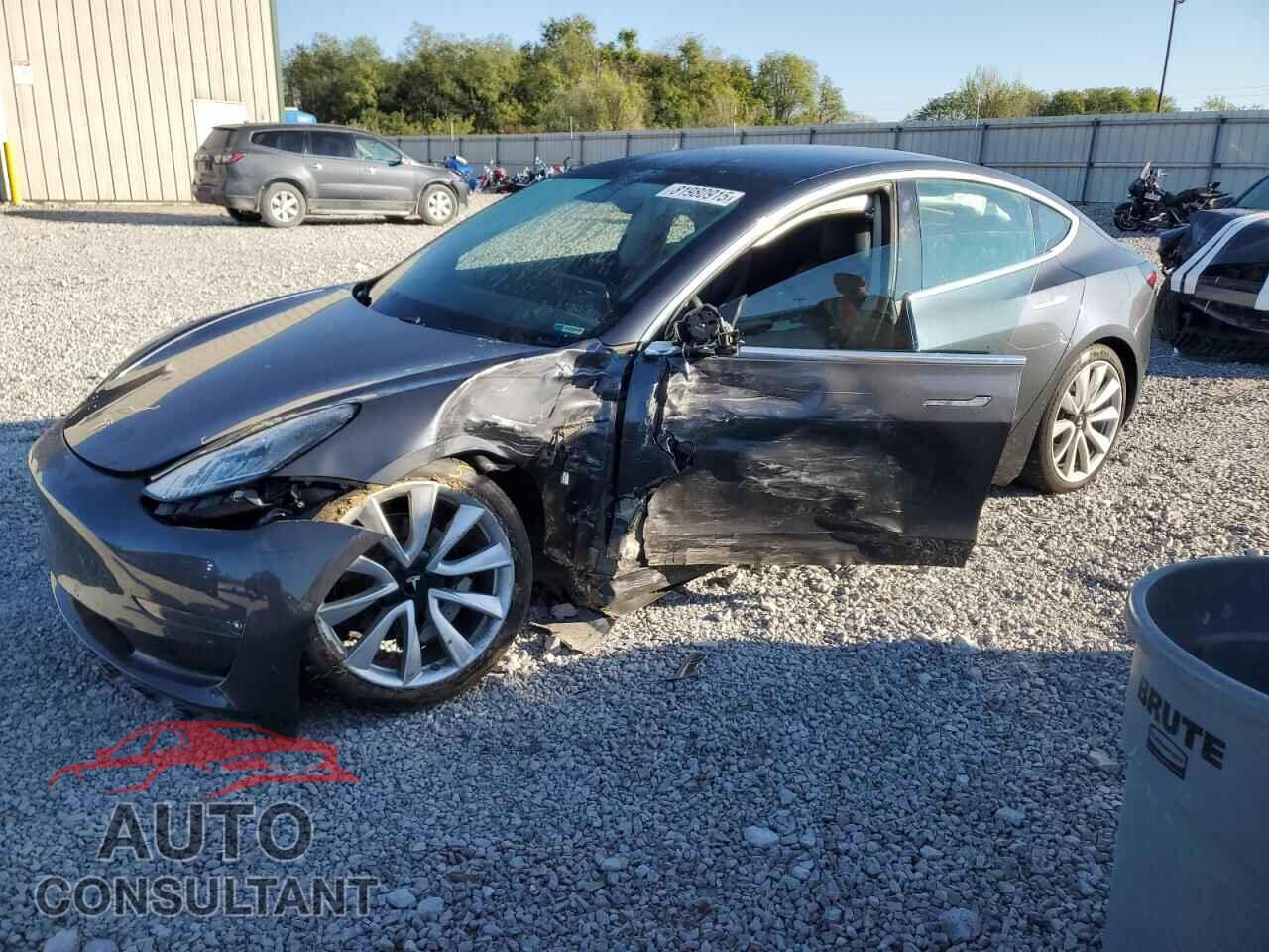 TESLA MODEL 3 2019 - 5YJ3E1EB2KF433757