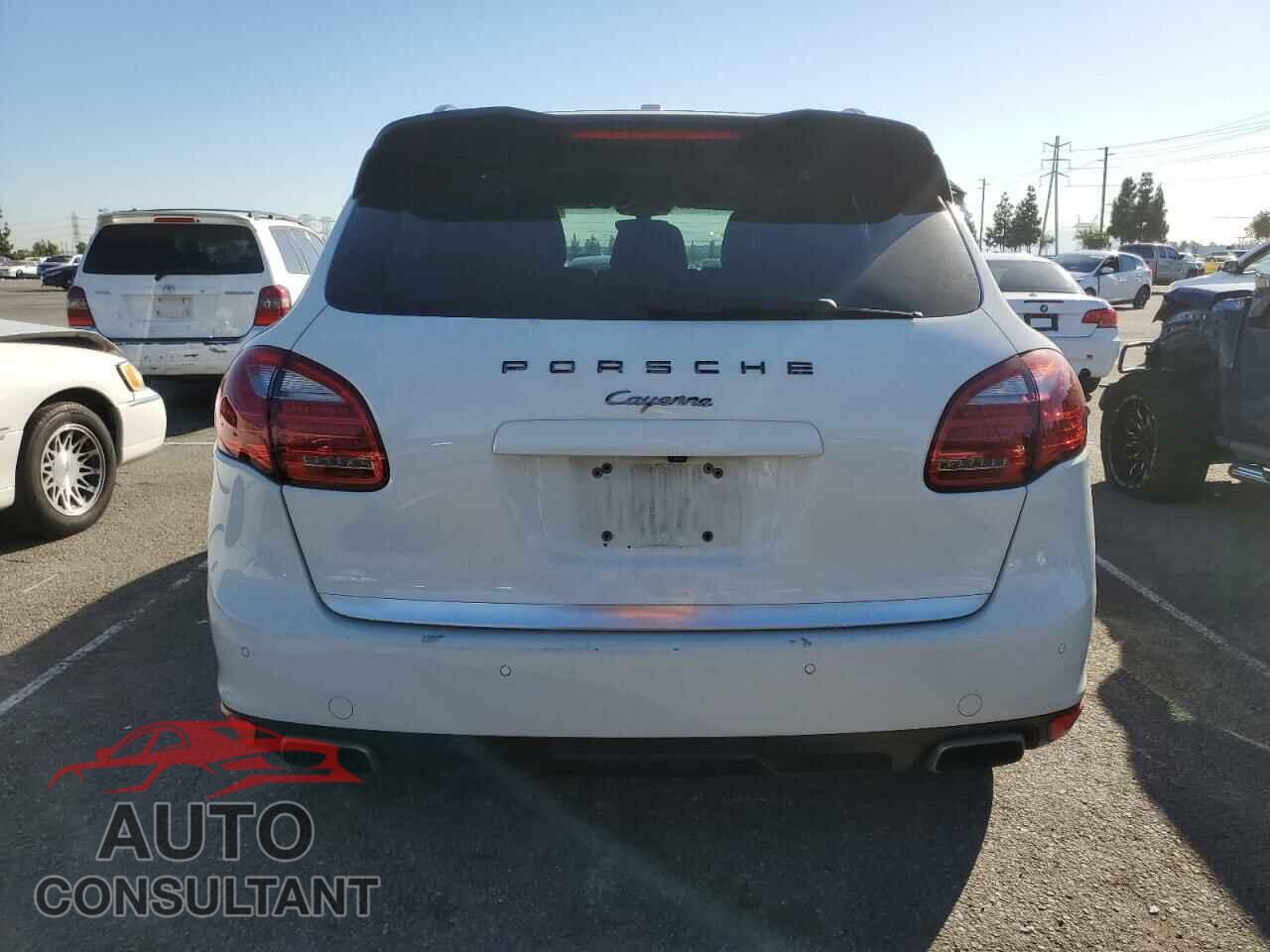 PORSCHE CAYENNE 2011 - WP1AA2A28BLA07582