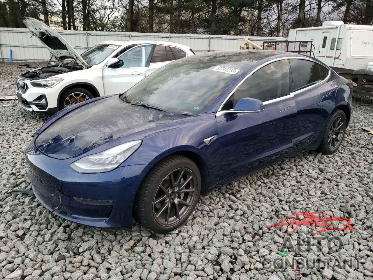 TESLA MODEL 3 2018 - 5YJ3E1EB5JF085192