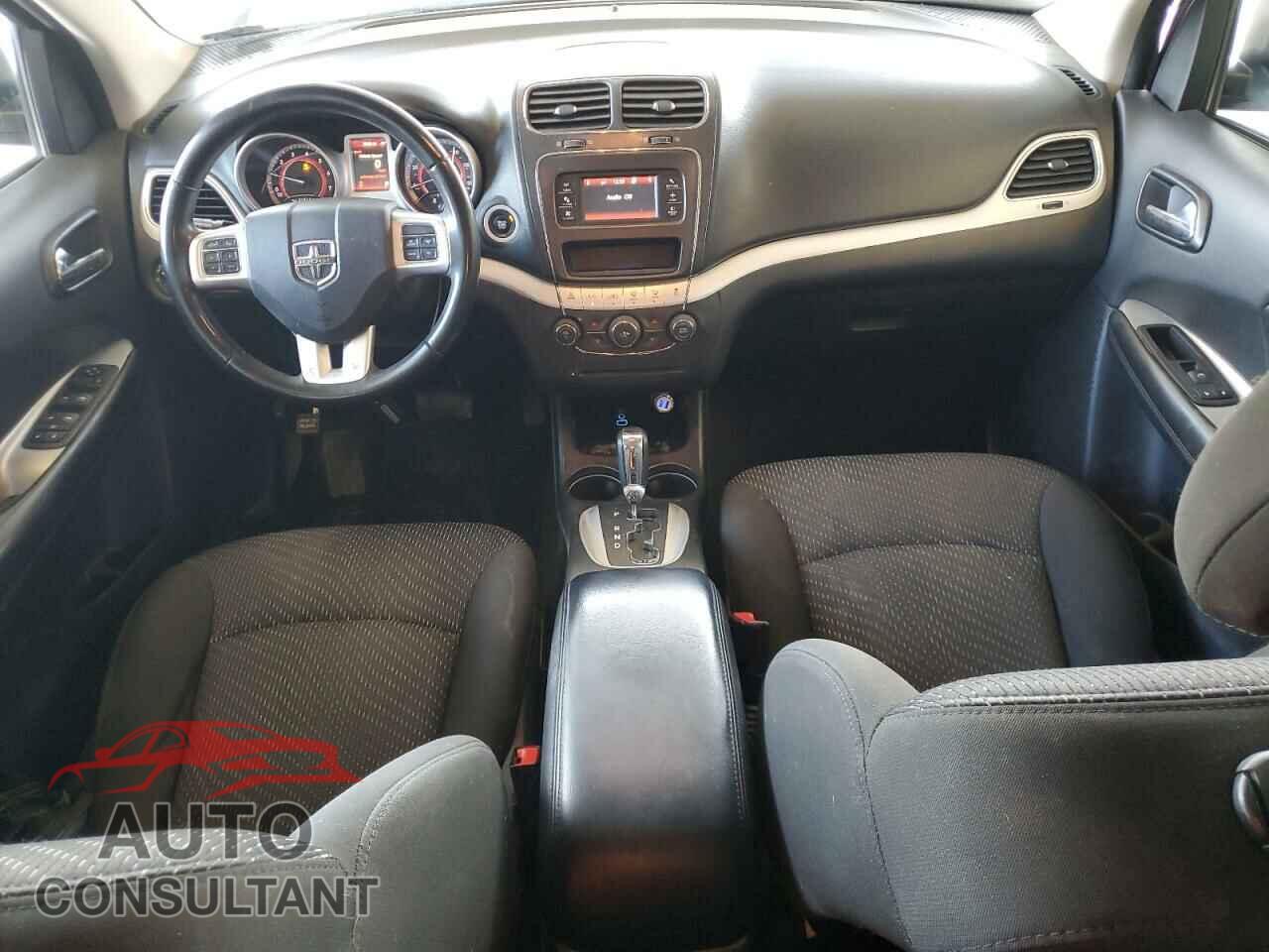 DODGE JOURNEY 2020 - 3C4PDCAB0LT270597