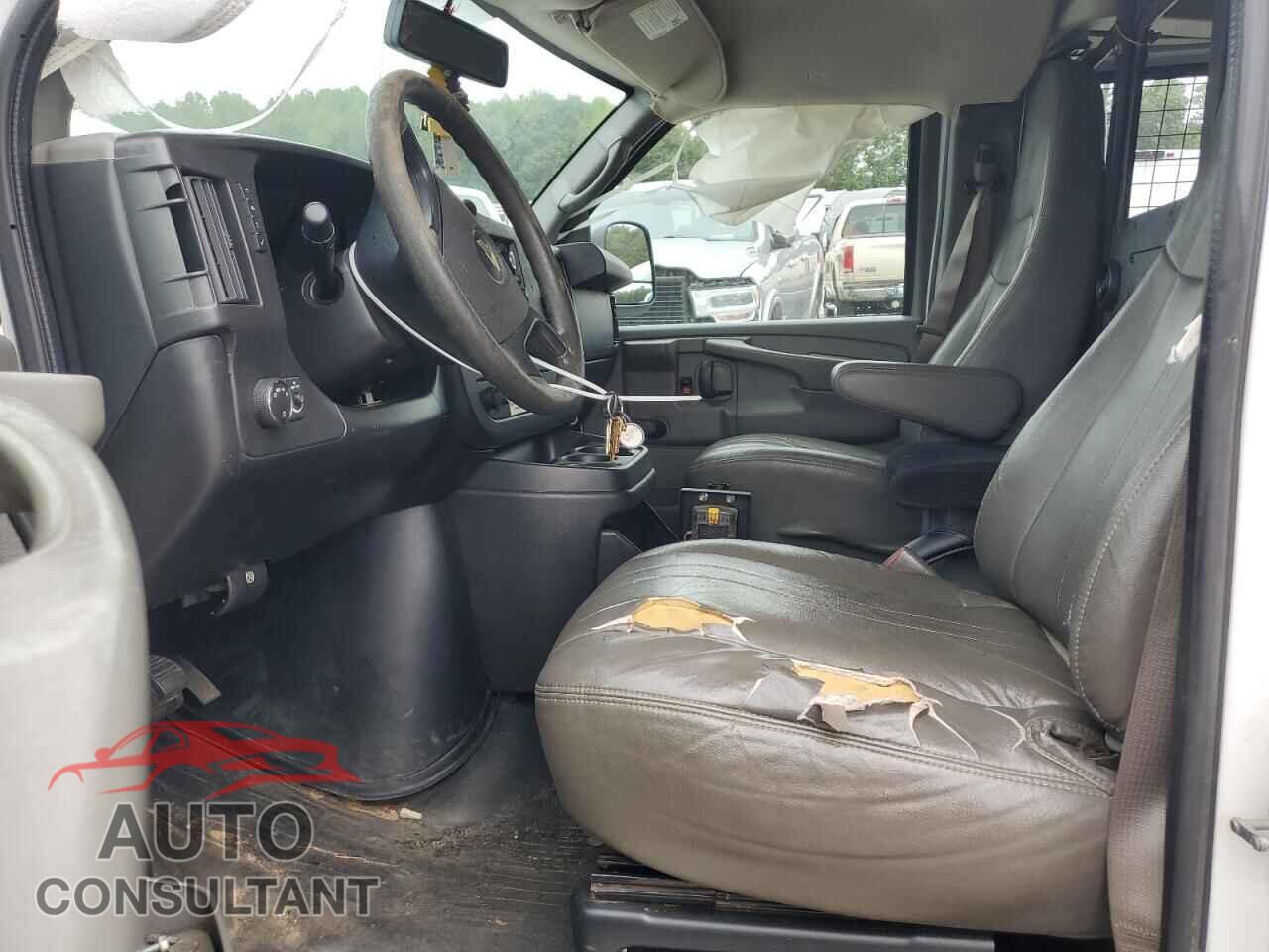 CHEVROLET EXPRESS 2013 - 1GCSGAFX2D1176837