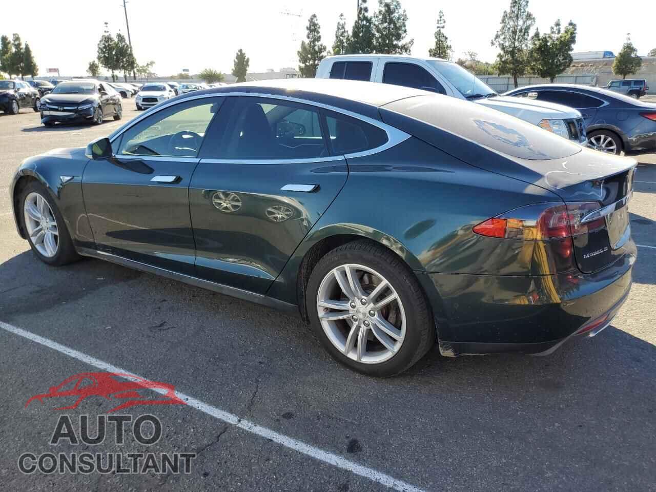 TESLA MODEL S 2014 - 5YJSA1H10EFP60351