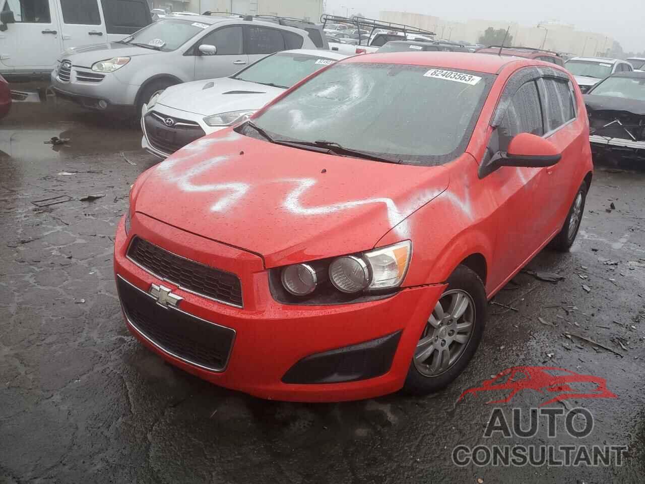 CHEVROLET SONIC 2014 - 1G1JC6SB8E4123986