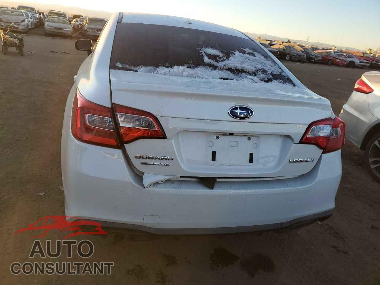 SUBARU LEGACY 2019 - 4S3BNAB60K3036998