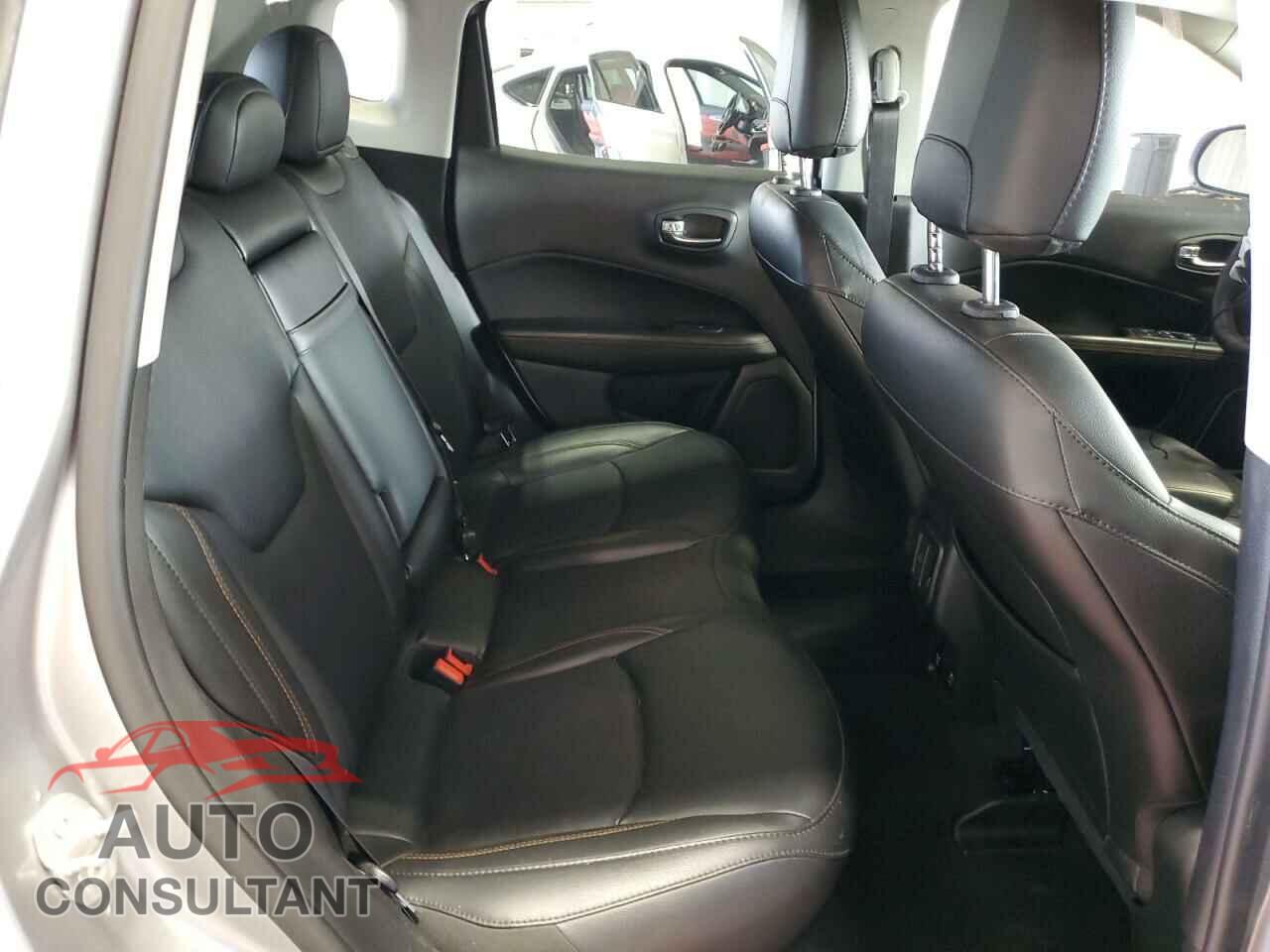 JEEP COMPASS 2019 - 3C4NJDCB2KT817774